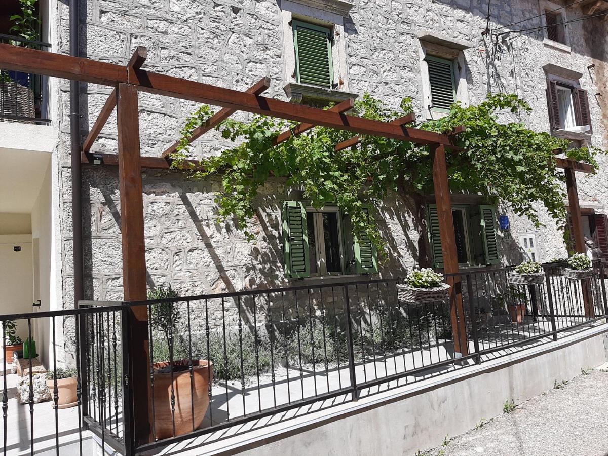 Casa Nonna Tereza Apartment Premantura Exterior photo